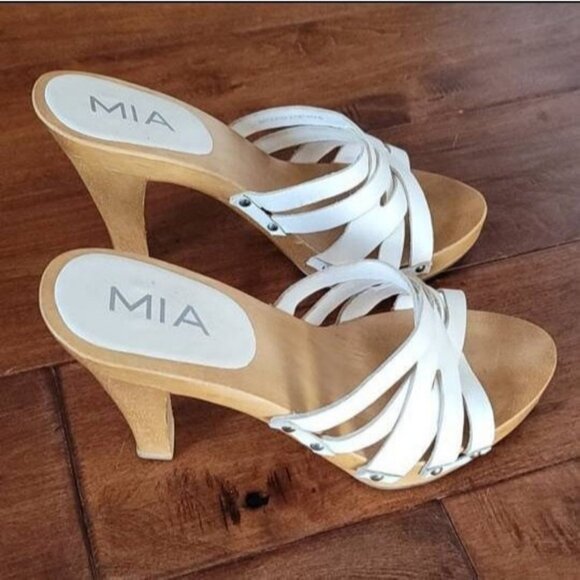 Vintage Mia White Leather and Wood Slip on Heels Shoes Sandals Sz 8 Strappy 90's - Picture 2 of 6